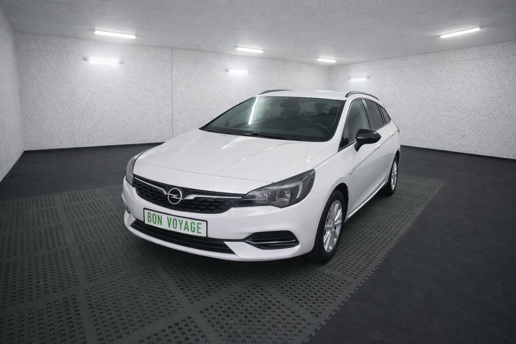 Opel Astra 2022
