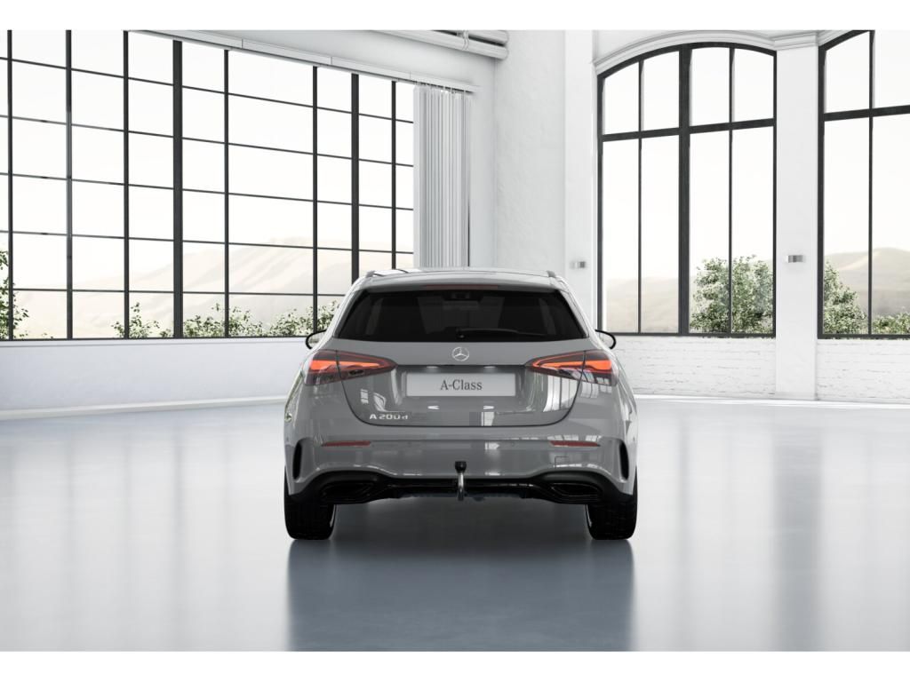 Mercedes-Benz A 200 2025