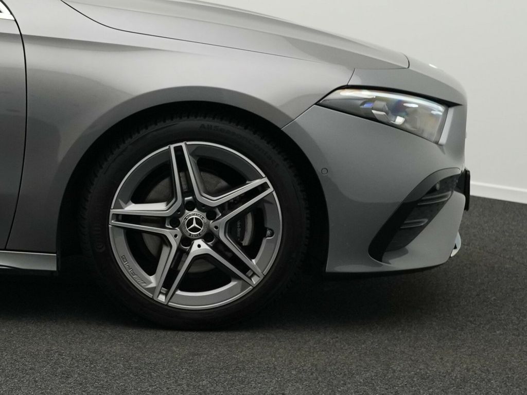 Mercedes-Benz A 200 2024