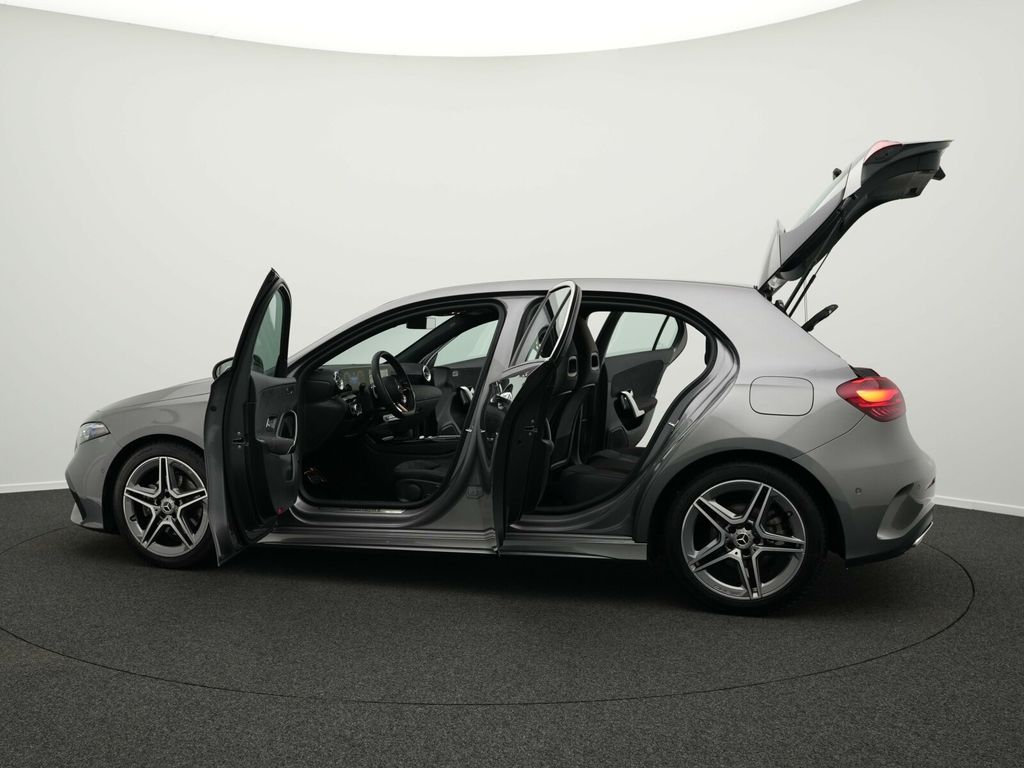 Mercedes-Benz A 200 2024