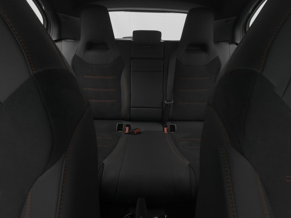 Mercedes-Benz A 200 2024