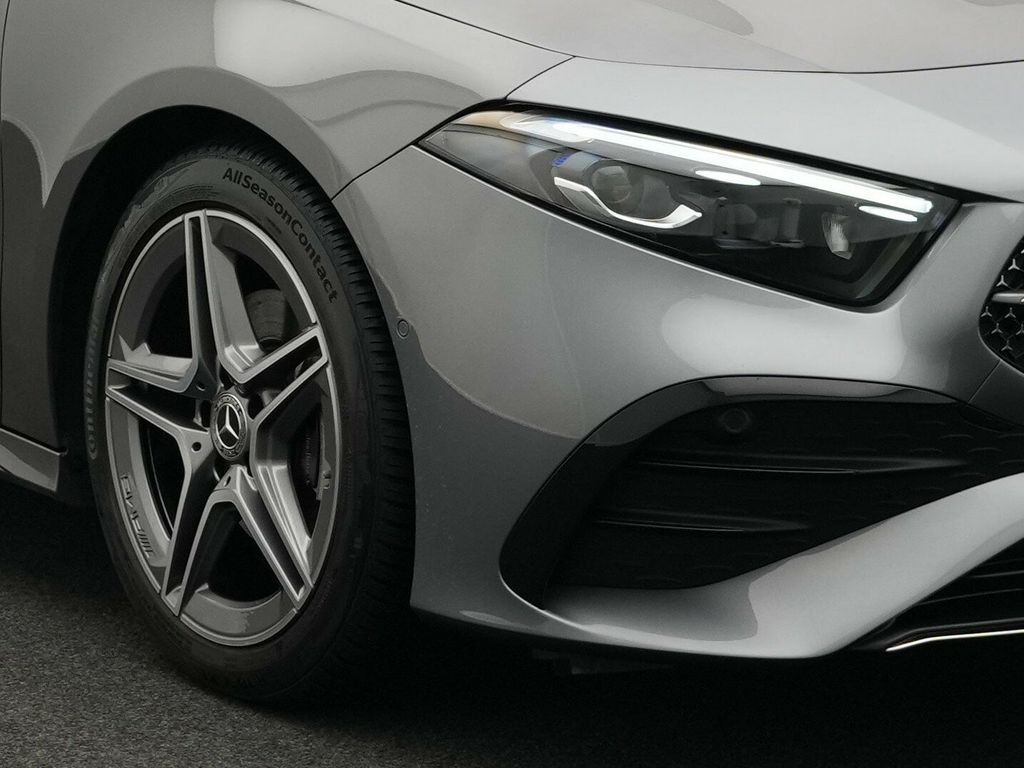 Mercedes-Benz A 200 2024