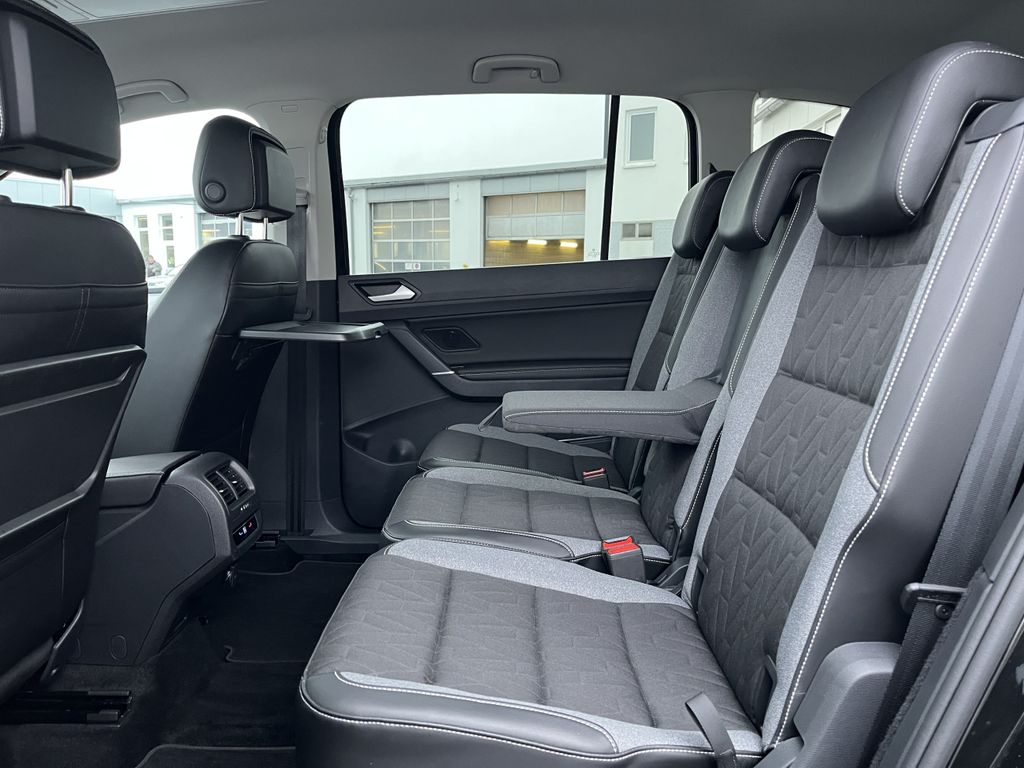 Volkswagen Touran 2025