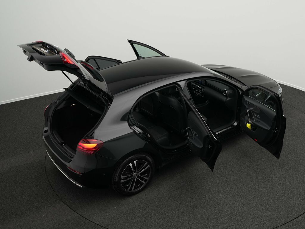 Mercedes-Benz A 180 2024