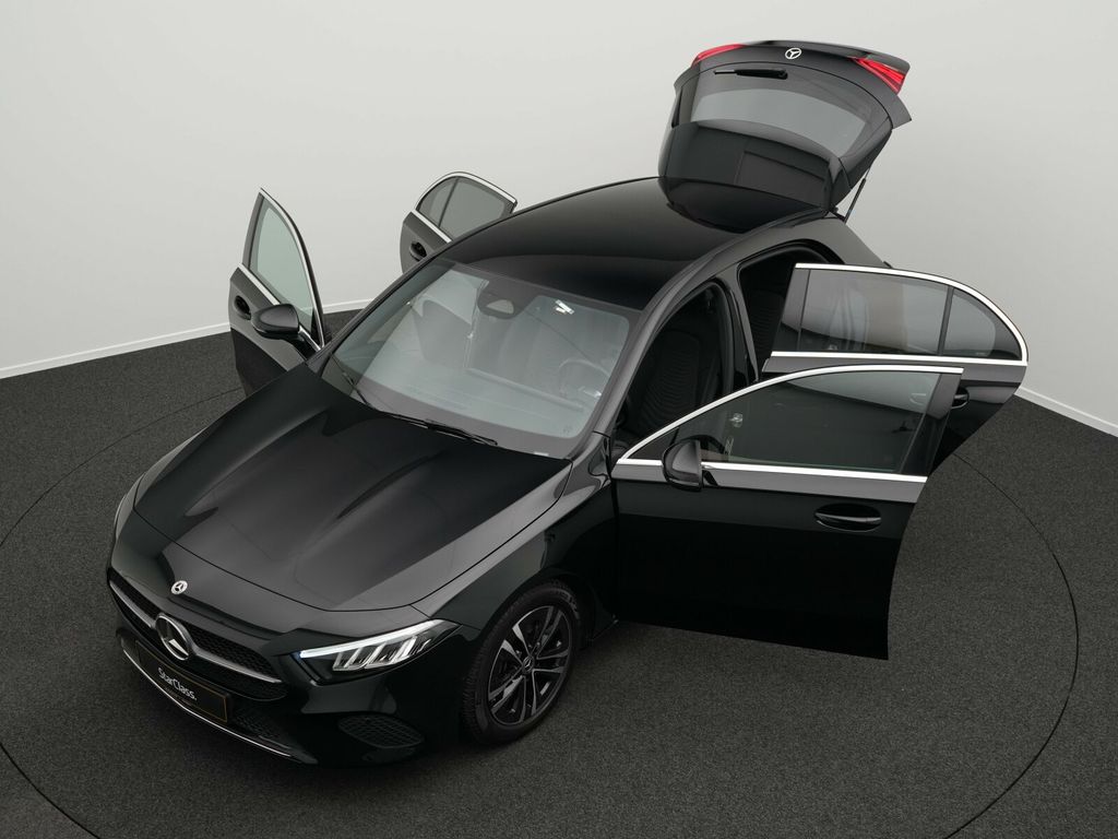 Mercedes-Benz A 180 2024