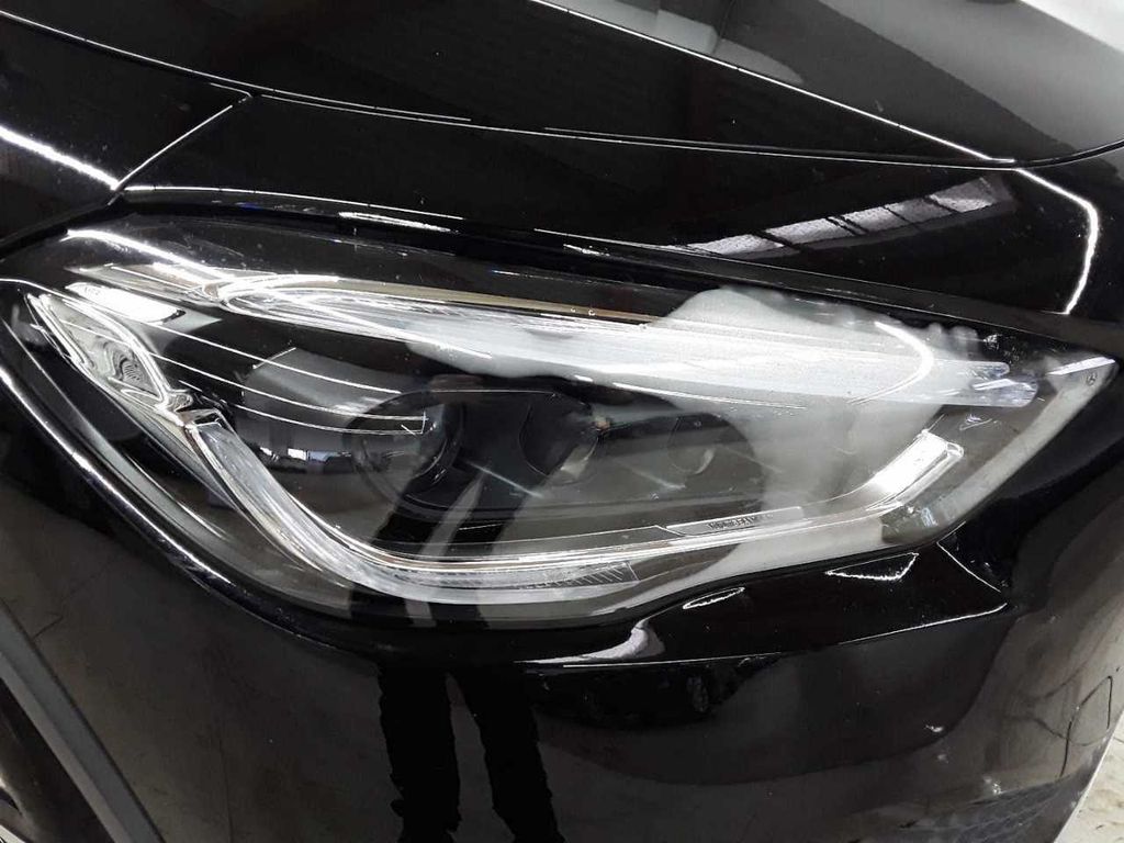 Mercedes-Benz GLA 250 2022