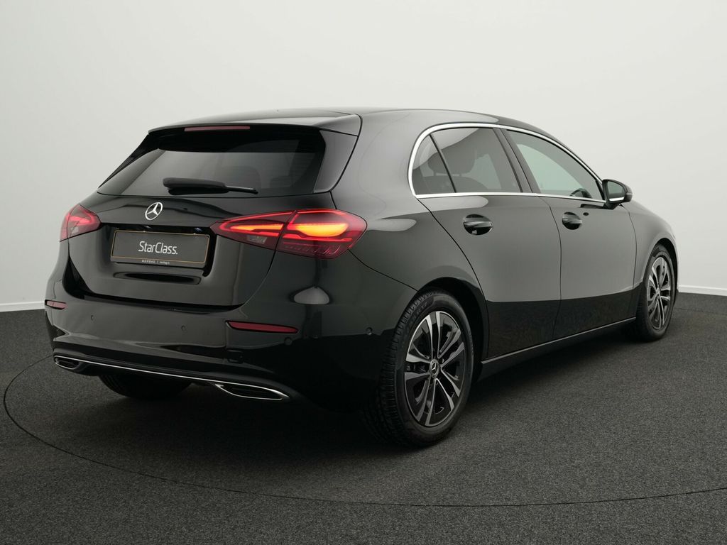 Mercedes-Benz A 180 2024