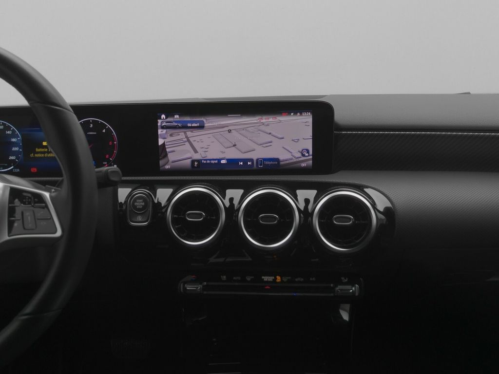 Mercedes-Benz A 180 2024