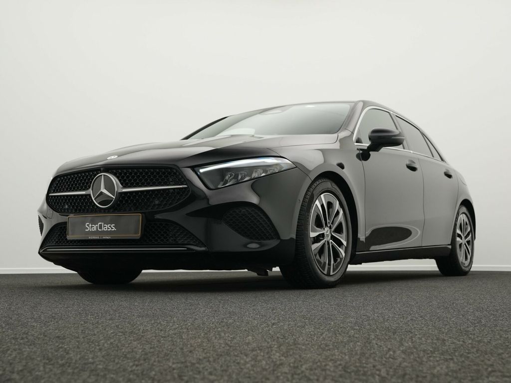Mercedes-Benz A 180 2024
