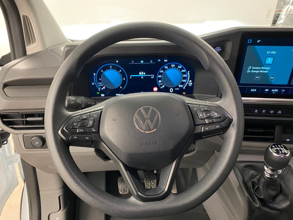 Volkswagen T6 Transporter 2025