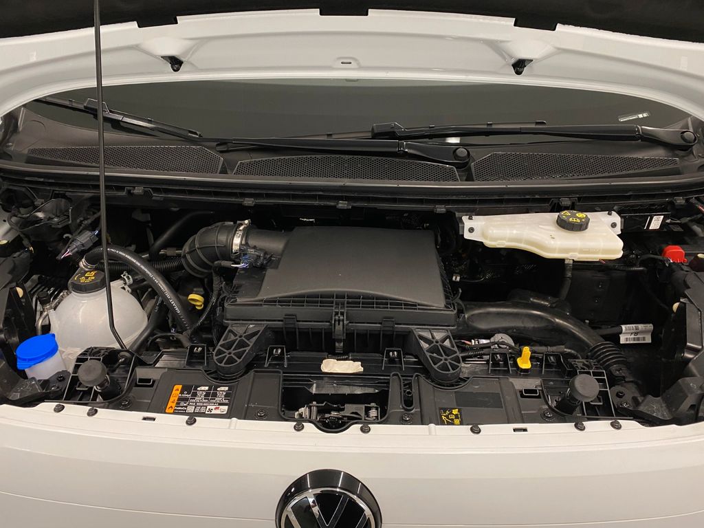 Volkswagen T6 Transporter 2025