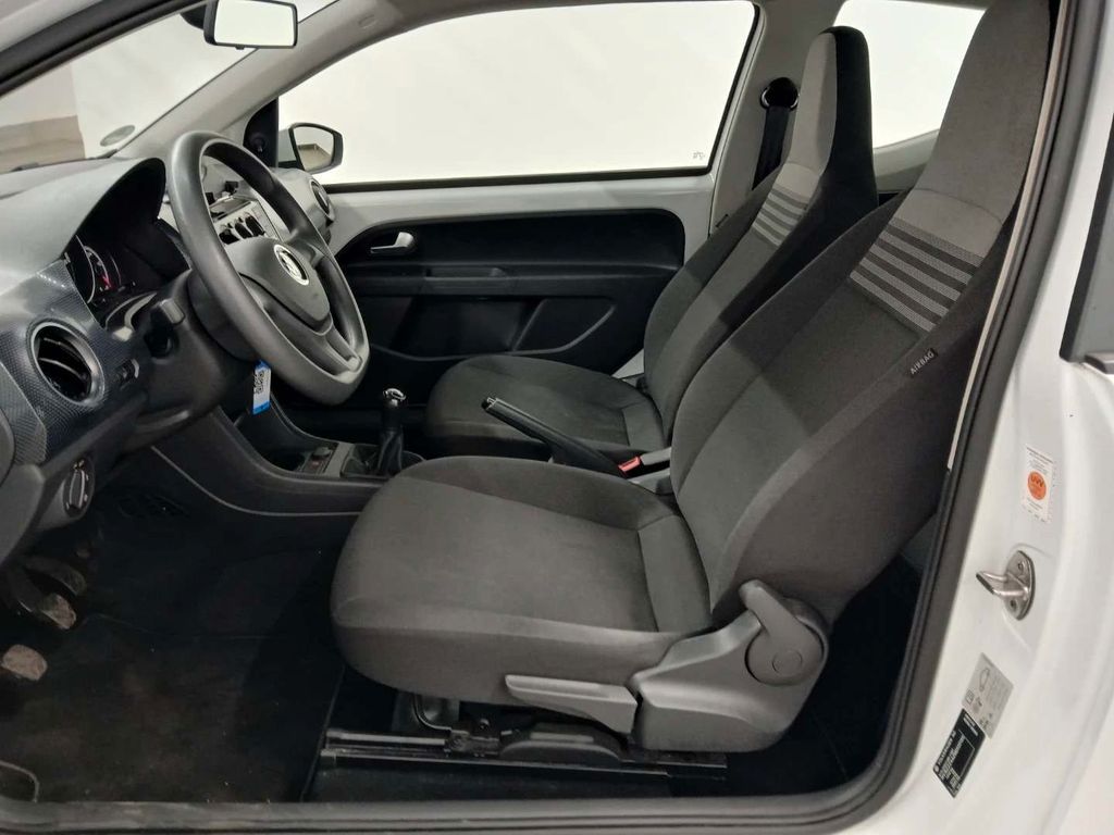 Volkswagen up! 2021