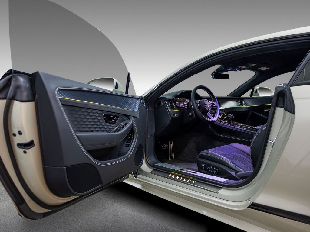 Bentley Continental GT 2025
