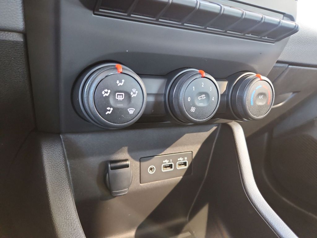 Mitsubishi Colt 2024