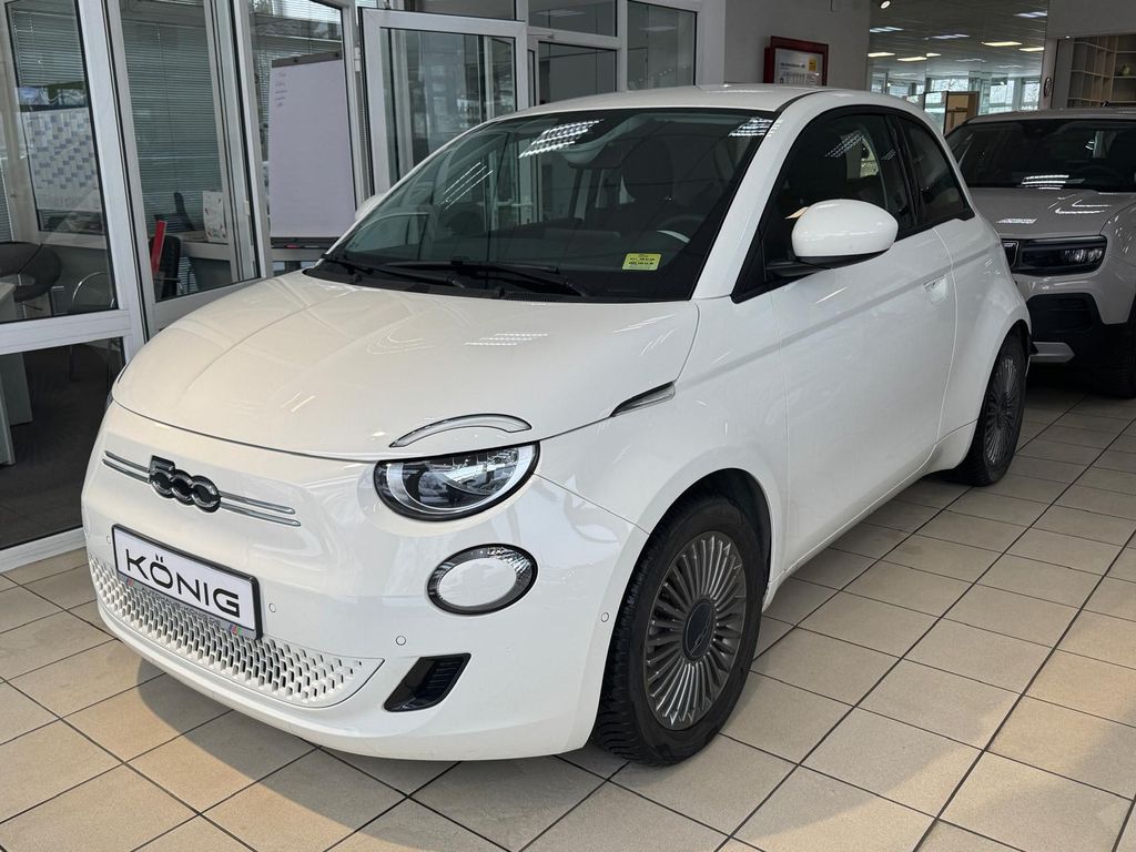 Fiat 500e 2023