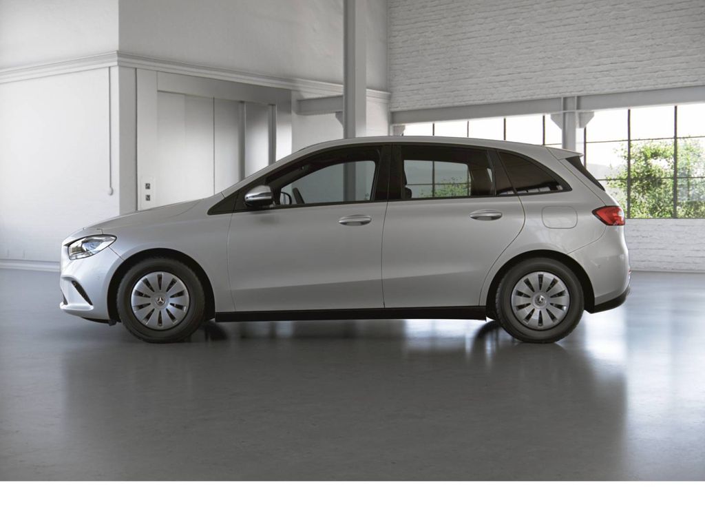Mercedes-Benz B 200 2022