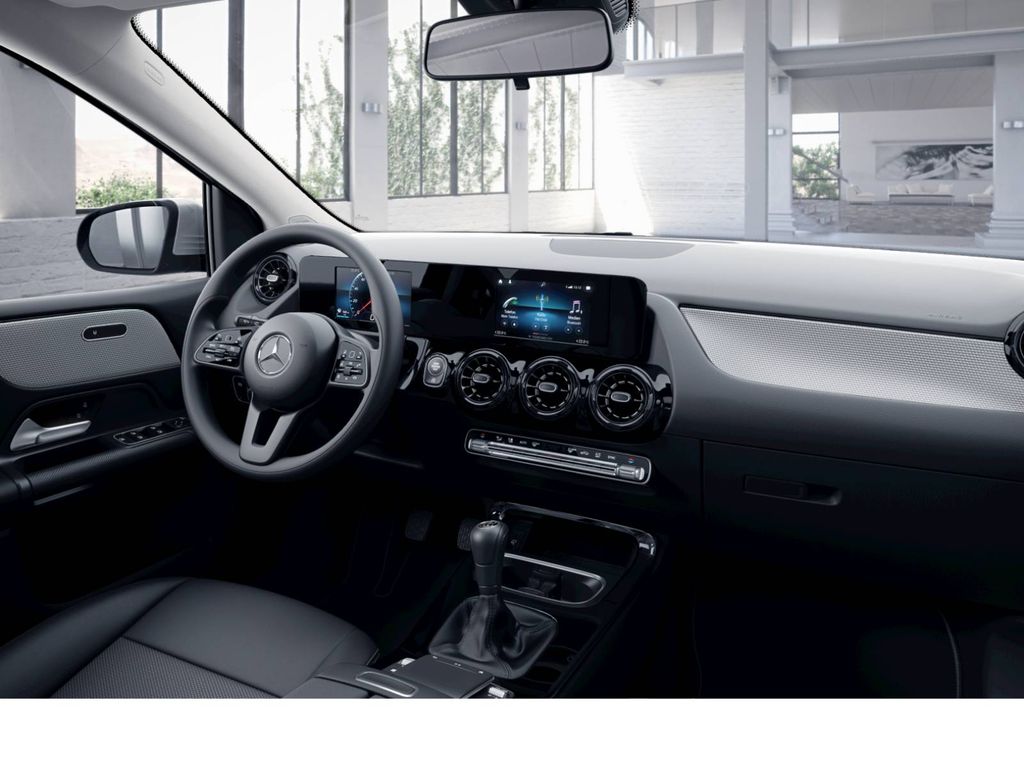 Mercedes-Benz B 200 2022