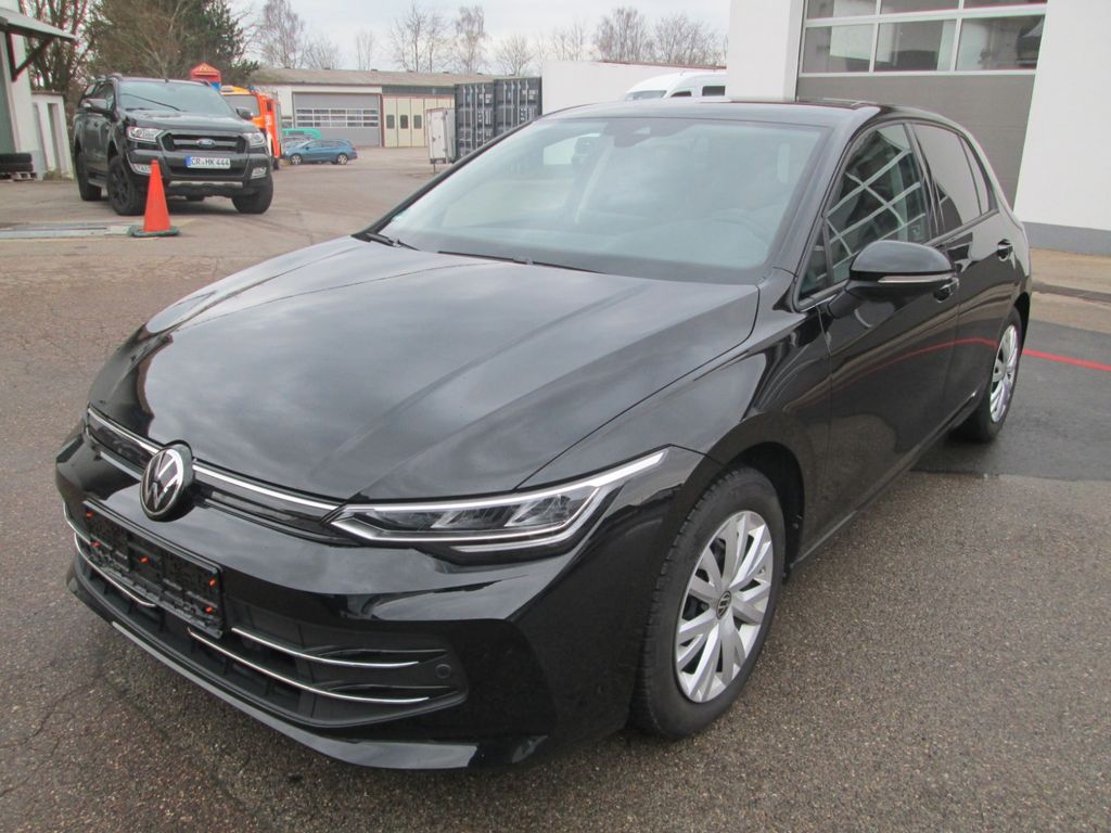 Volkswagen Golf 2024