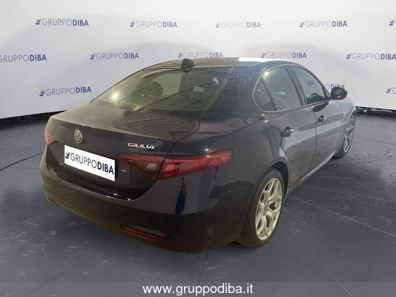 Alfa Romeo Giulia 2022