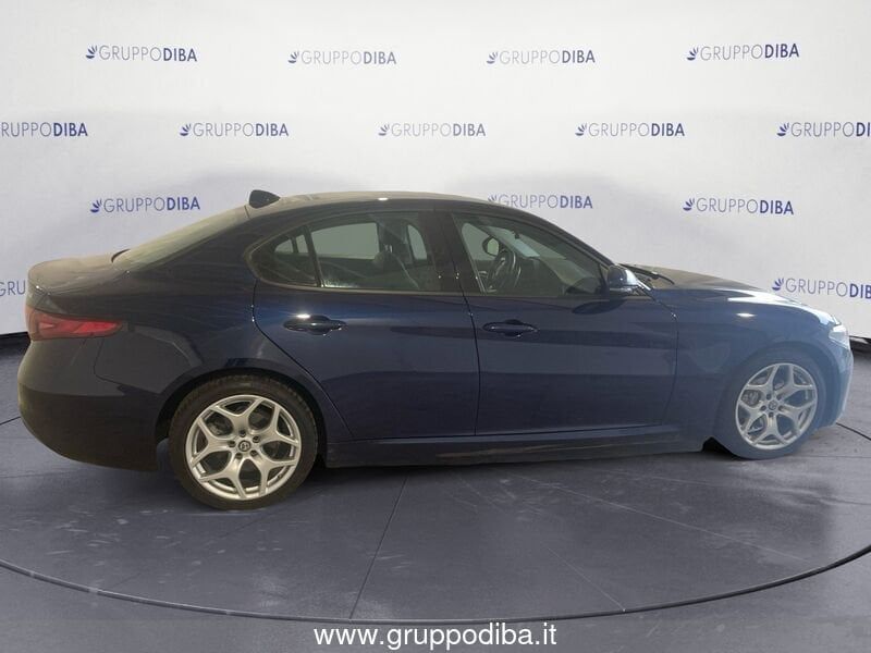 Alfa Romeo Giulia 2022