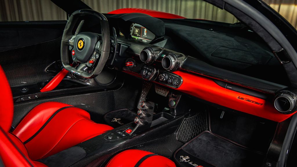 Ferrari LaFerrari 2015