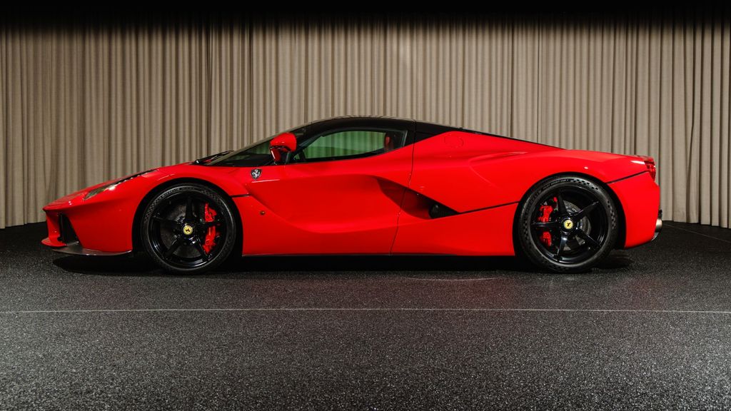 Ferrari LaFerrari 2015