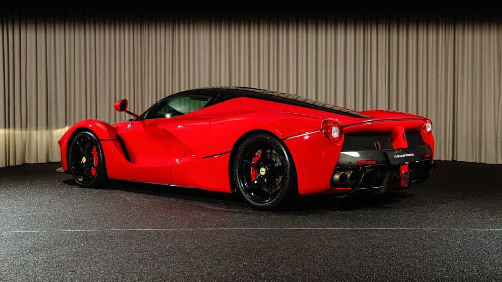 Ferrari LaFerrari 2015