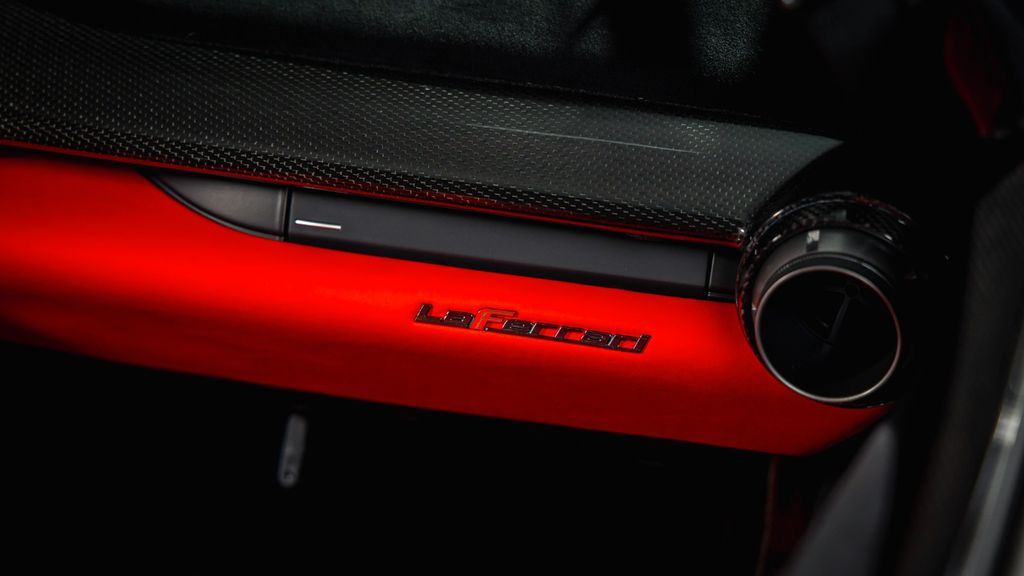 Ferrari LaFerrari 2015