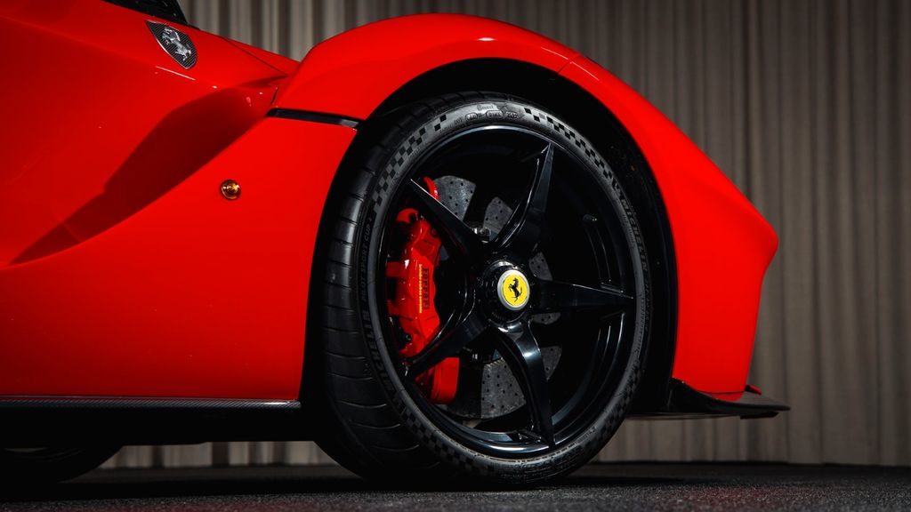 Ferrari LaFerrari 2015