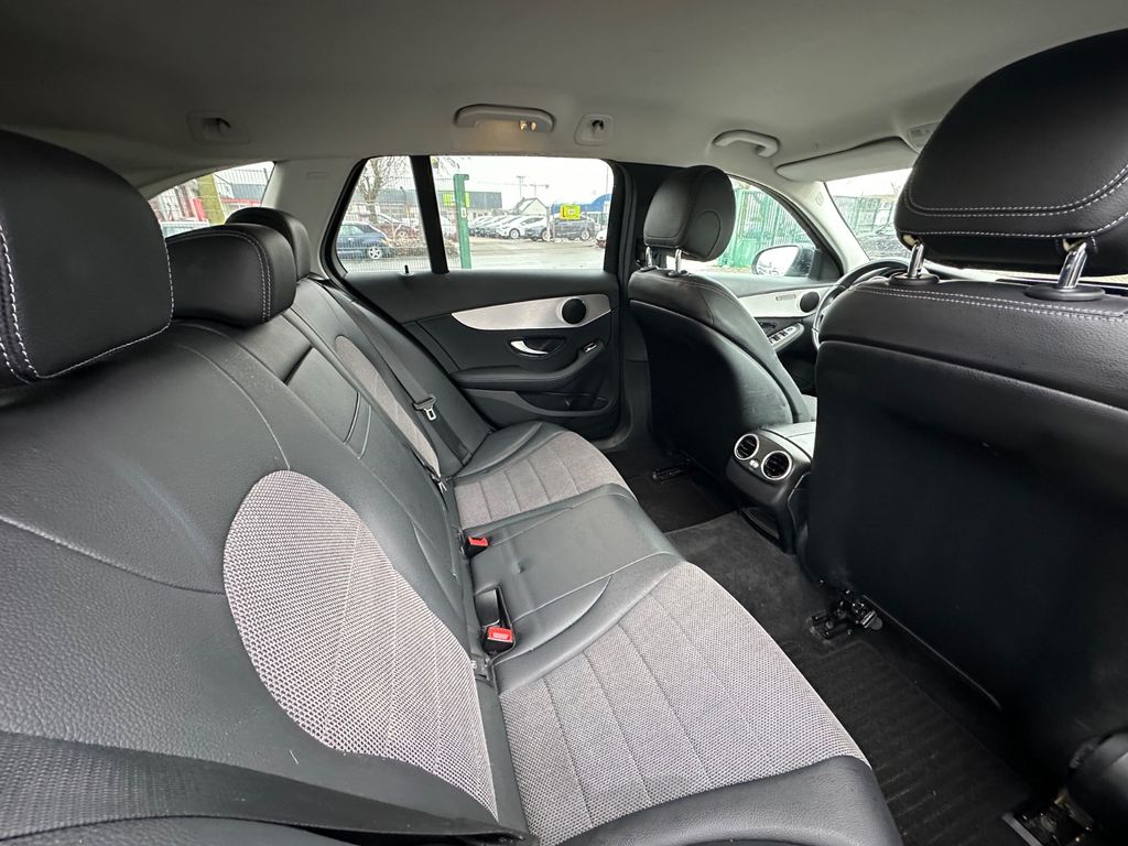 Mercedes-Benz C 200 2020