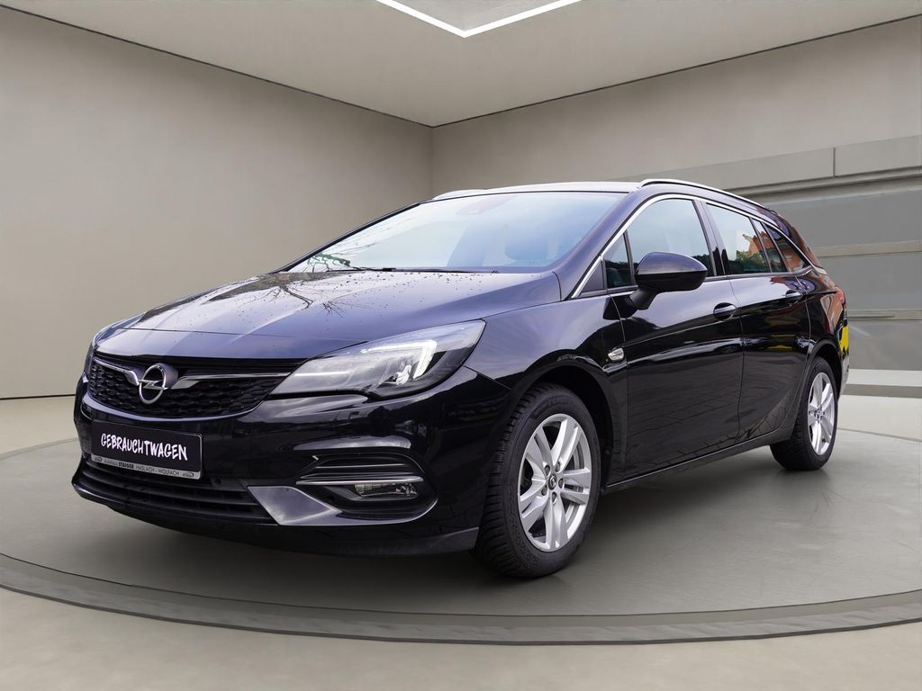 Opel Astra 2021