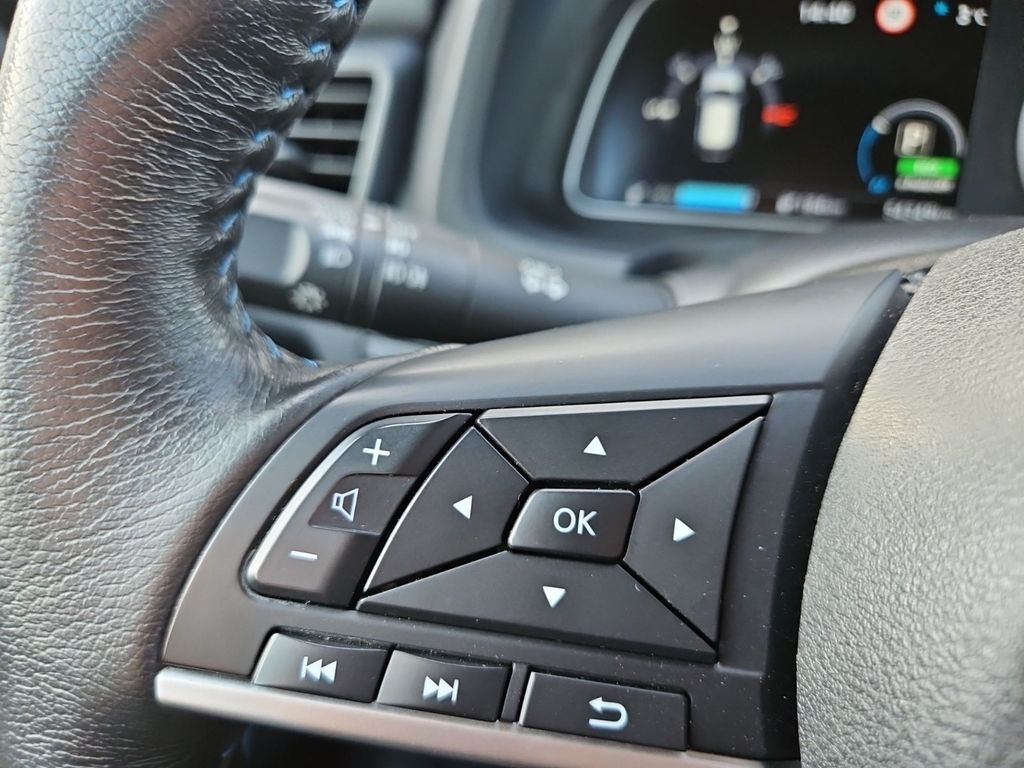Nissan Leaf 2021
