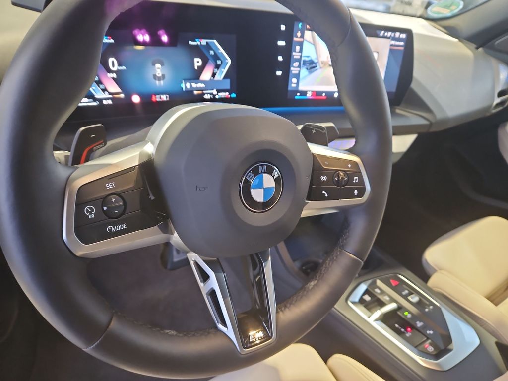 BMW 218 2024