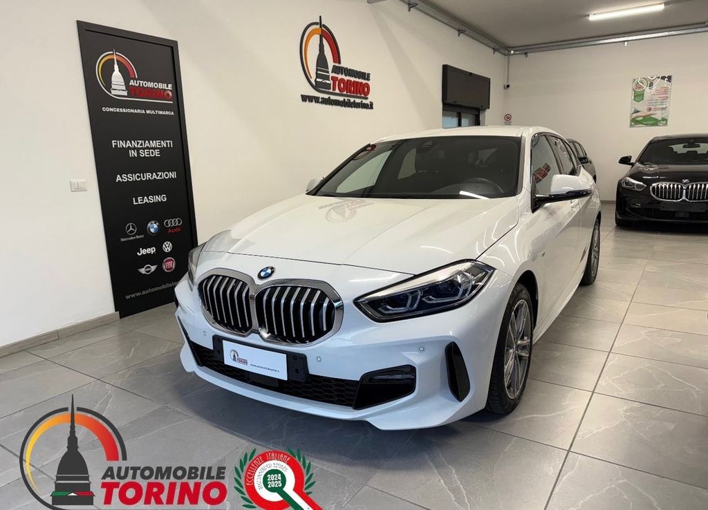 BMW 118 2022