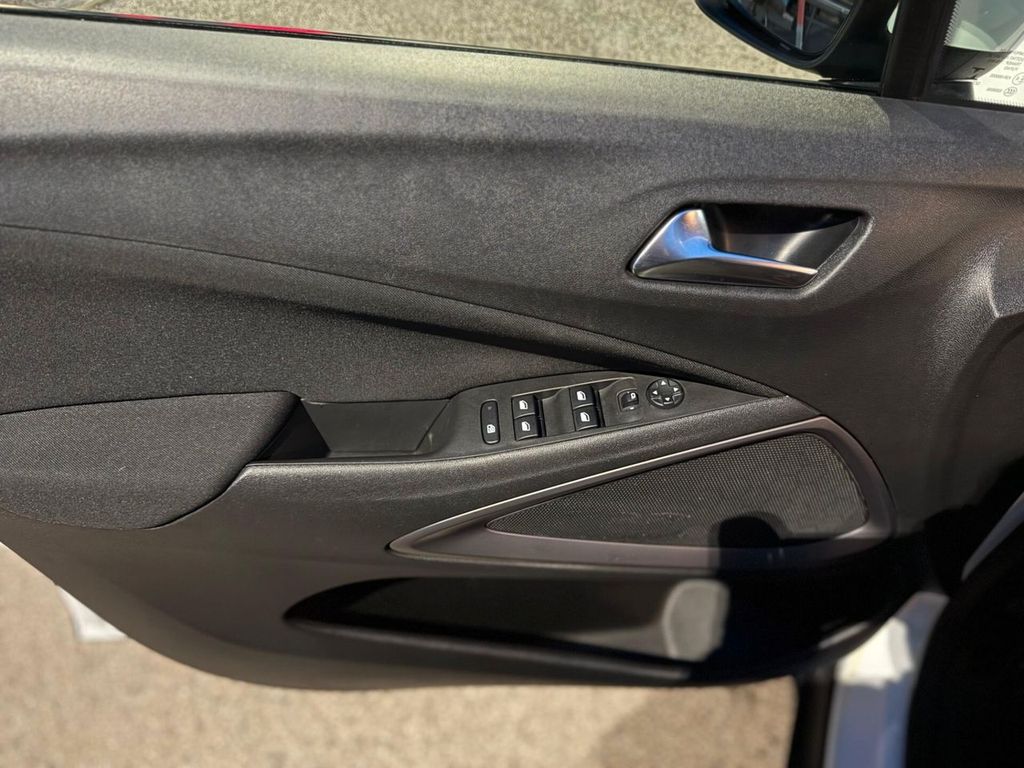 Opel Crossland (X) 2020