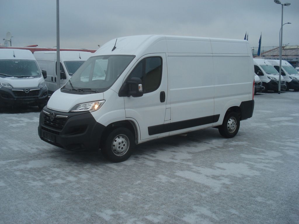 Opel Movano 2023
