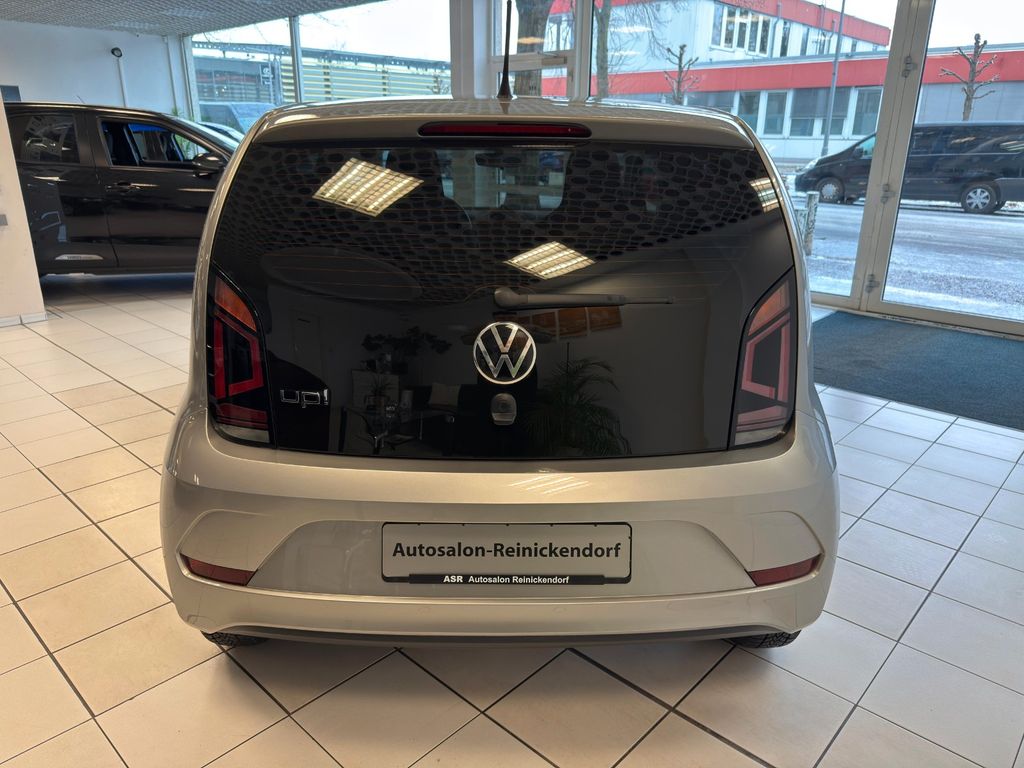 Volkswagen up! 2023