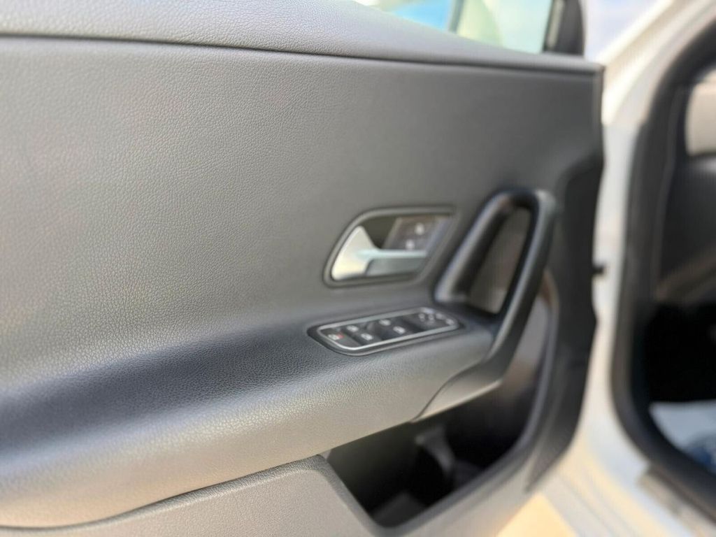 Mercedes-Benz A 180 2020