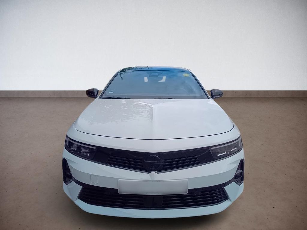 Opel Astra 2024