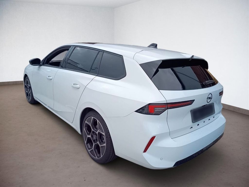 Opel Astra 2024