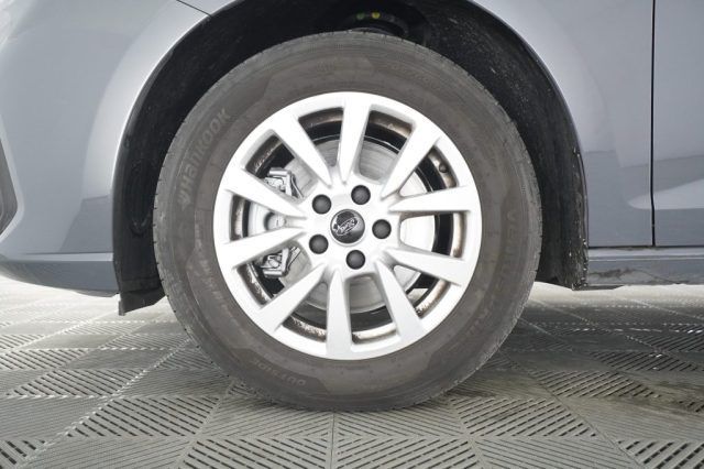 Ford Tourneo Connect 2025