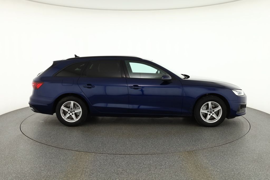 Audi A4 2024