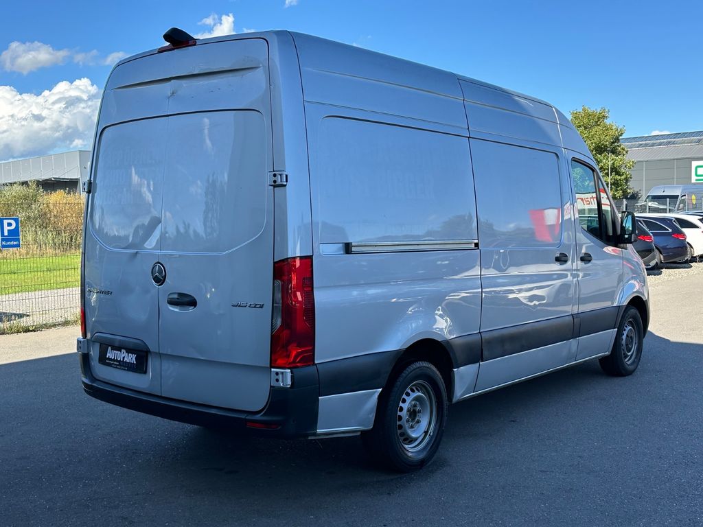 Mercedes-Benz Sprinter 2021