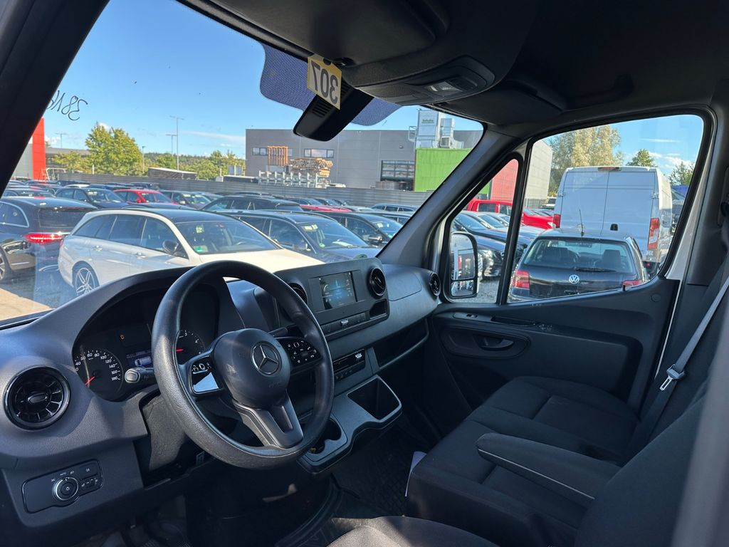 Mercedes-Benz Sprinter 2021