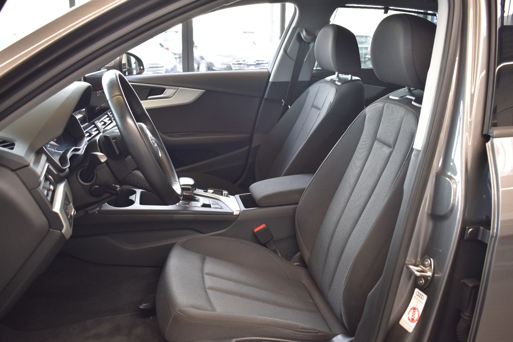 Audi A4 2021