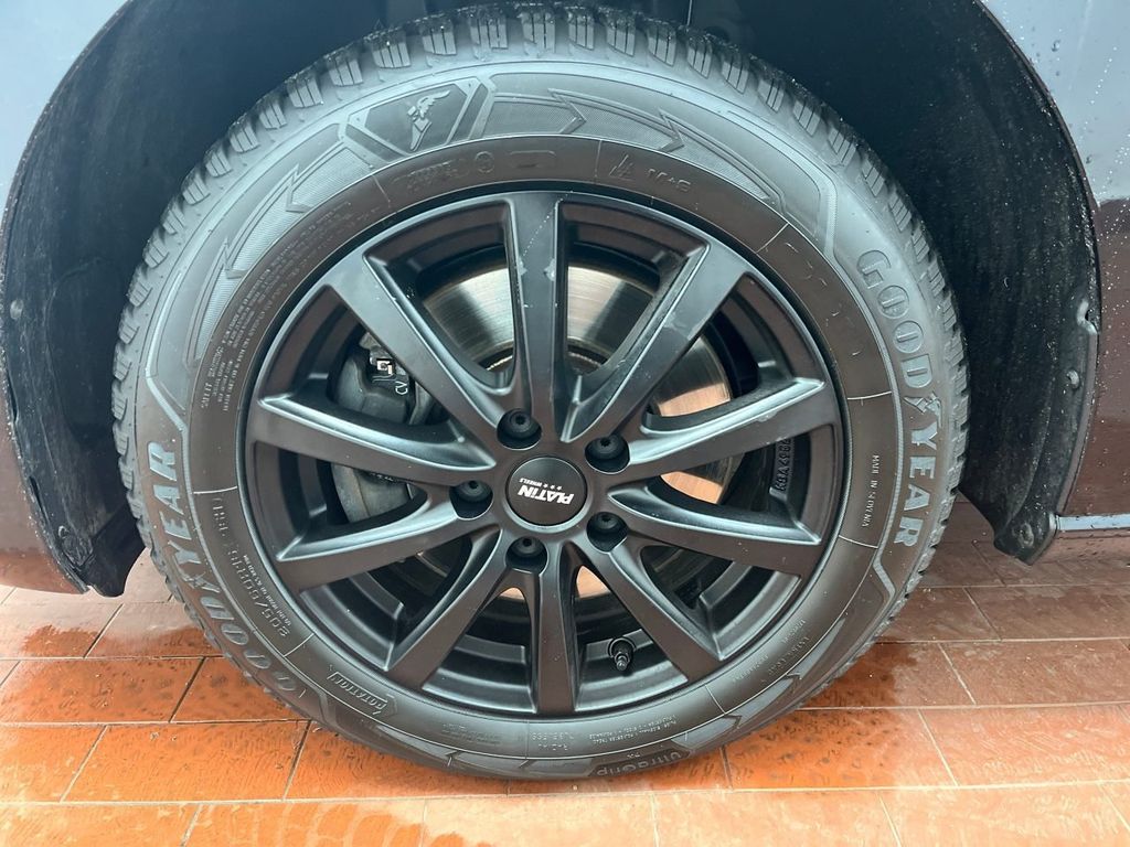 Volkswagen Touran 2023