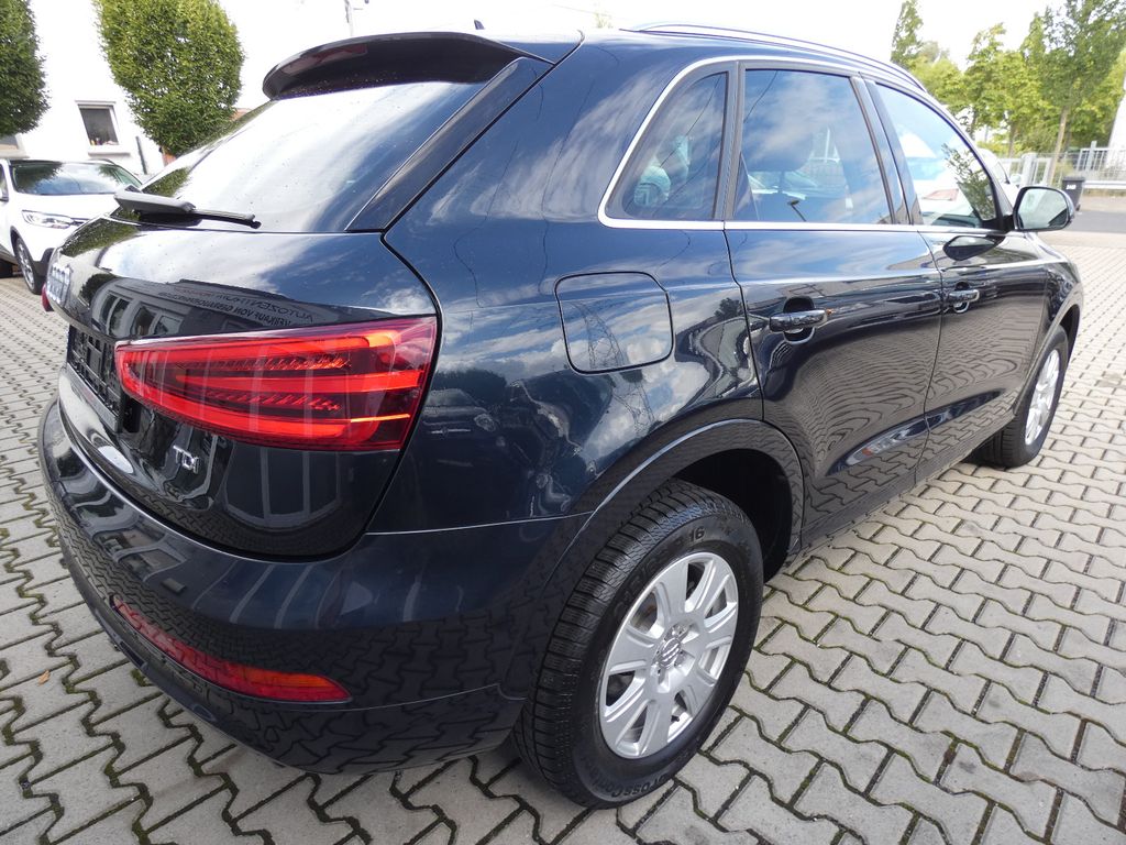 Audi Q3 2012