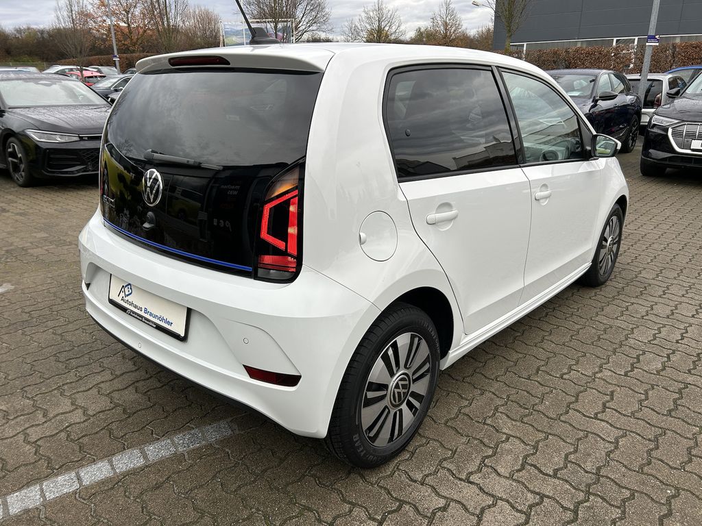 Volkswagen up! 2022