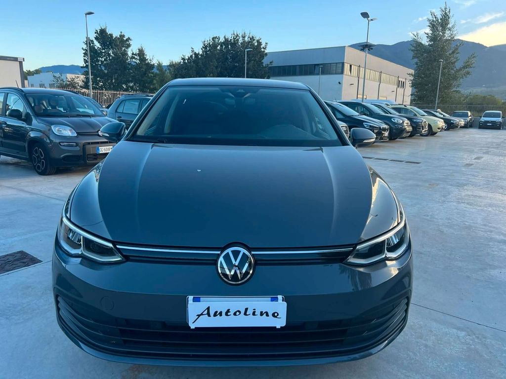 Volkswagen Golf 2021