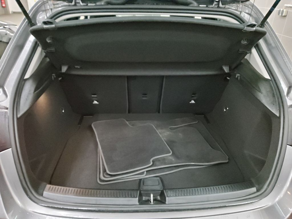 Mercedes-Benz A 180 2023